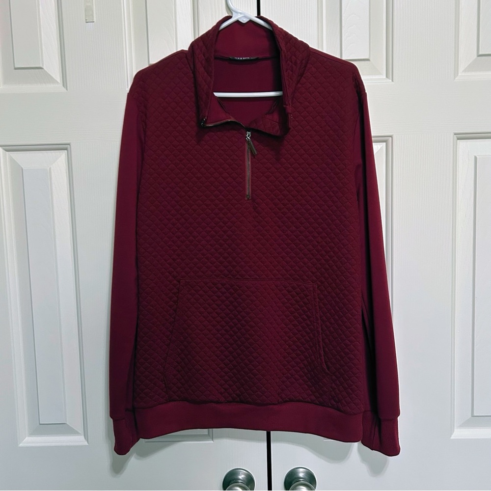 Burgundy Quilted Pullover, Size Large